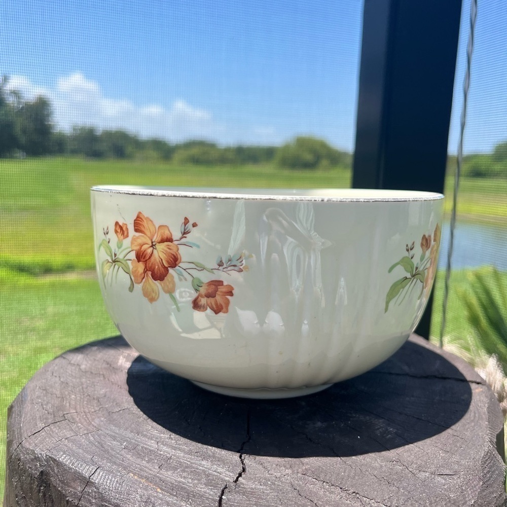 Hall's Quality Kitchenware Bowl Heavy Serenade Pattern Round Serving 7.5”